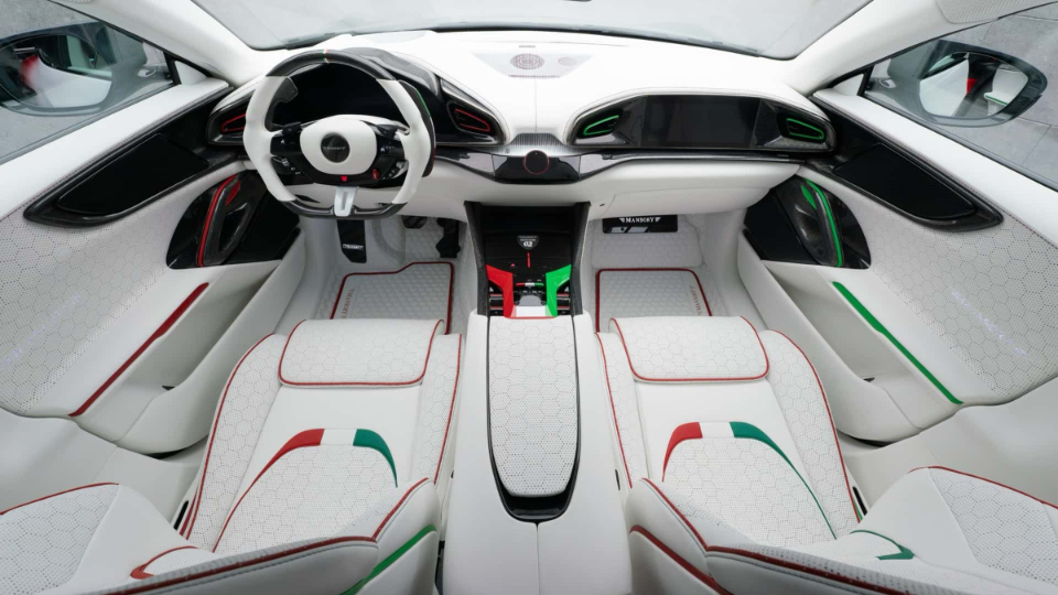 منصوری Pugnator Tricolore فراری پورسانگوئه